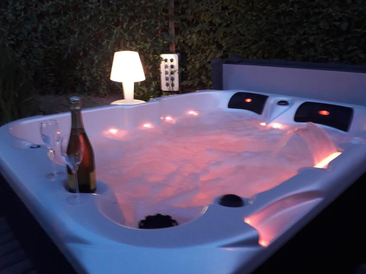 Casaliesy Vip Chalet Kelmis Buitenkant foto